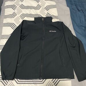 Columbia Men's Dark Gray Performance Jacket